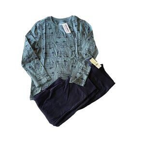NWT Gap Holiday Truck And Trees Tee And Pants Size 5T